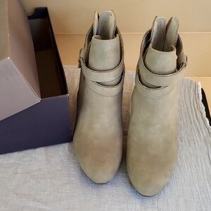 J.Lo. Suede Ankle Boot with accents - Size 8